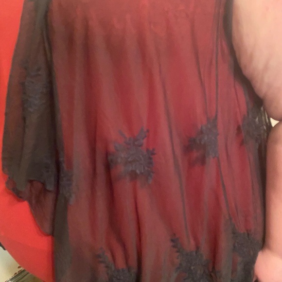 torrid Plus-Size Embroidered Sheer Vest, Black, Size 5X - Picture 3 of 3